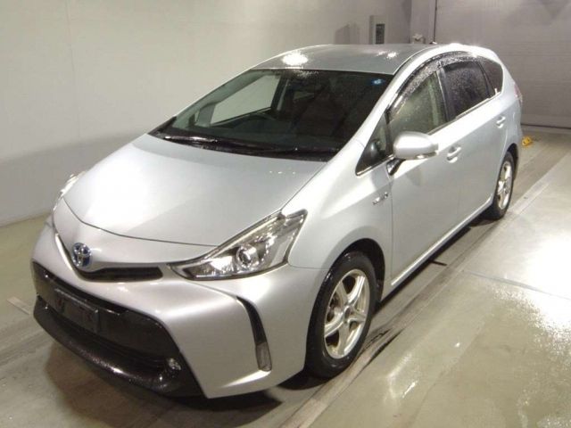 198 Toyota Prius alpha ZVW41W 2014 г. (TAA Tohoku)